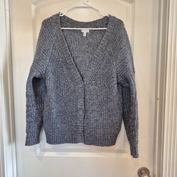 Olivia Sky Women's Heather Blue Poly/Acrylic/Nylon Knit Button Down V-Neck Cardi - Picture 4 of 10